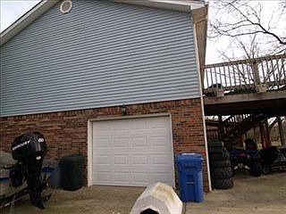 5th image of 11 Parke Dr