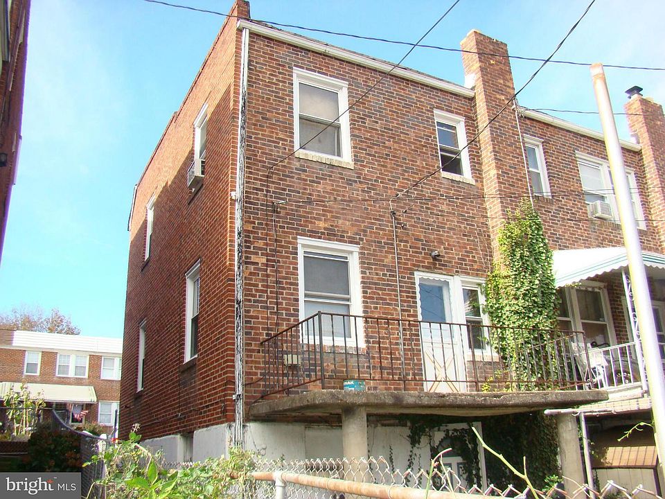 2nd image of 4401 Newport Ave