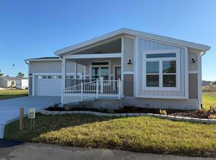 9011 Fairway Loop #8B-056, Dade City, FL 33525