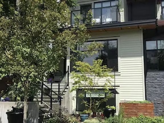 2nd image of 358 E 11th St #3