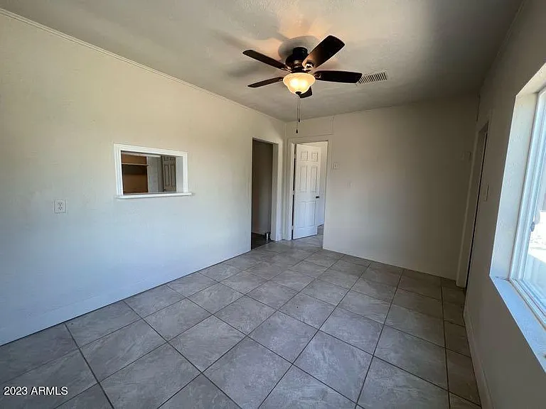 430 W Northern Ave — Photo 7