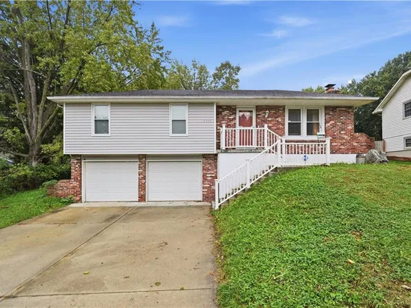 7415 NW 80th Ter, Kansas City, MO 64152