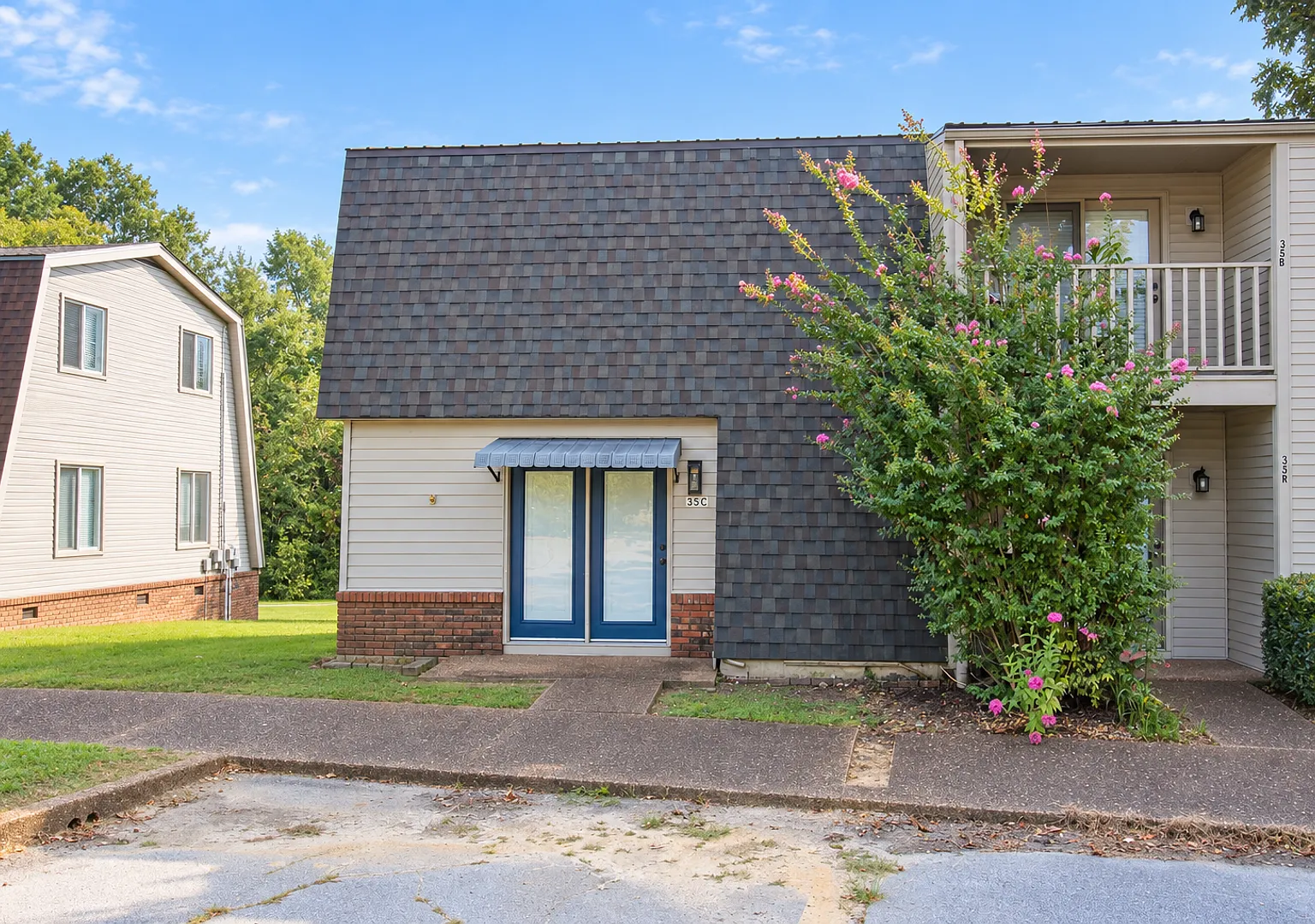 2-Bedroom, 2-Story Rental Near Downtown Cookeville & TTU — Photo 1