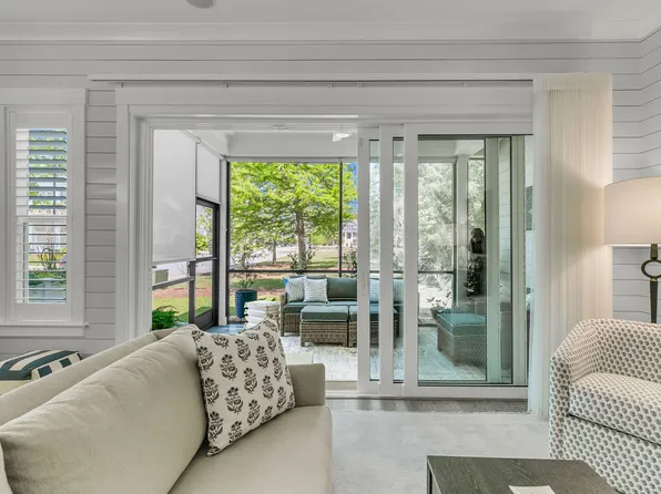 2422 Brackish Dr, Mount Pleasant, SC 29466