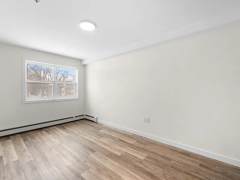 72 Primrose St #201 — Photo 25