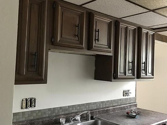 2nd image of 401 S Van Buren St APT 13