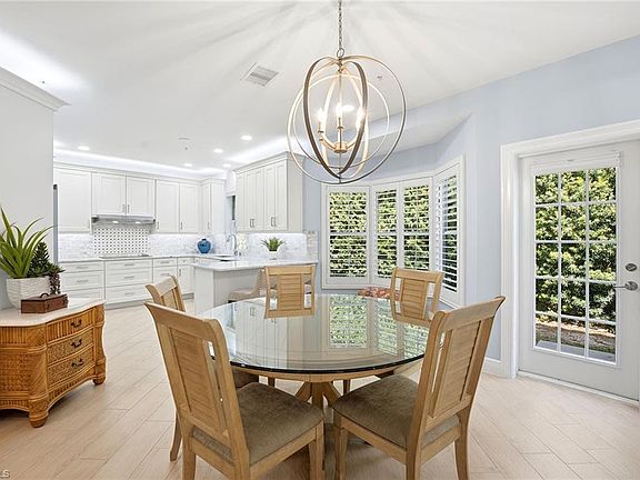 5th image of 269 Colonade CIR #2802