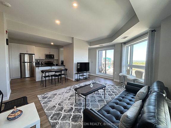 5th image of 1350 Hemlock Rd #605