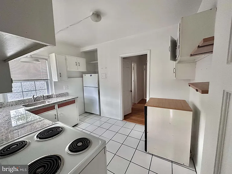 1208 S Cleveland St #TOP FLOOR — Photo 14