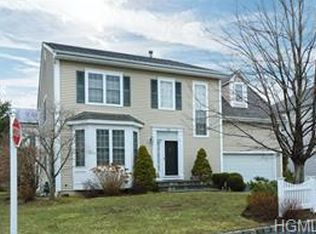 118 Eden Ct, White Plains, NY 10603