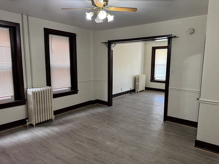 581 Guilford St — Photo 20
