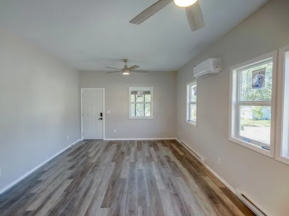 230 N Covell Ave, Sioux Falls, SD 57104