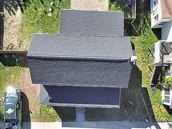 2nd image of 614 South St