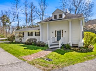 2-4 Emerson Ln, York, ME 03909