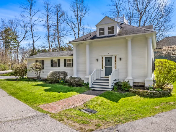 2-4 Emerson Lane, York, ME 03909