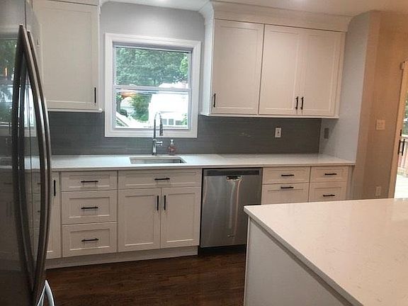 3rd image of 63 Pittsburgh Ave #1