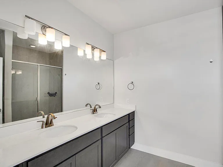 302 Tendick St #1103 — Photo 3