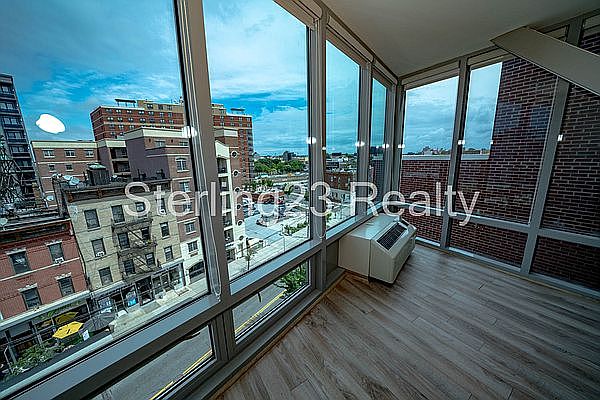 1st image of 28-20 Astoria Blvd #6O2