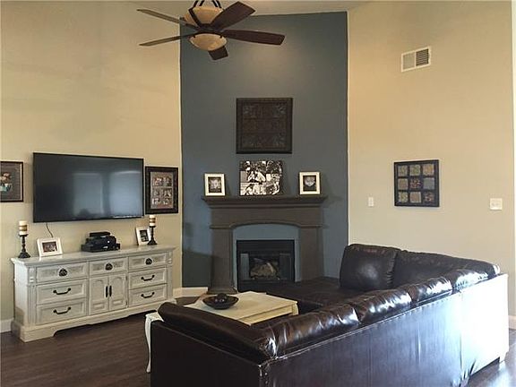 3rd image of 3913 Old Richwood Ln