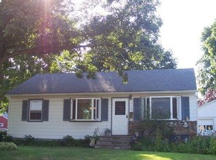 5 Chesler Sq, Succasunna, NJ 07876