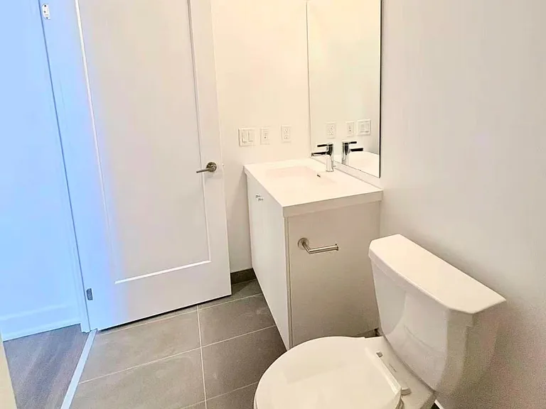 2545 Simcoe St E #1720 — Photo 12