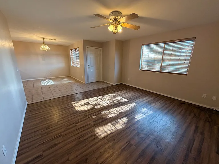 1041 S Matilda St — Photo 12