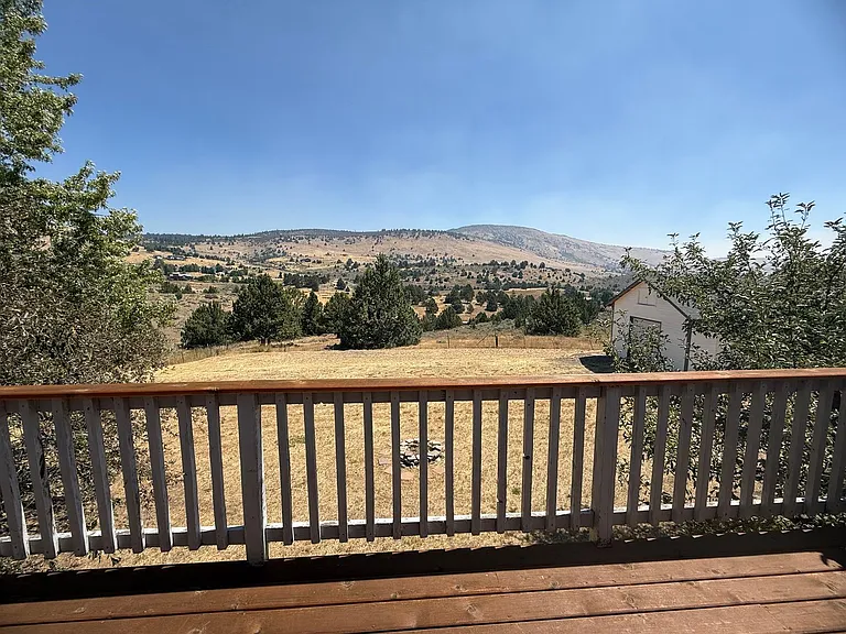 1839 Melanie Ct — Photo 21