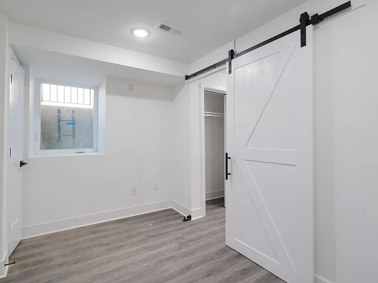4735 Hazel Ave — Photo 29