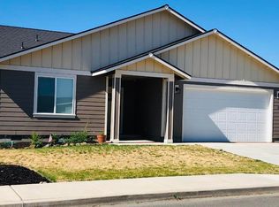 641 Freedom Ln, Metolius, OR 97741