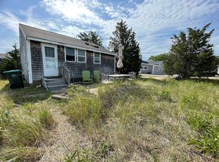 28 Brighton St, Marshfield, MA 02050