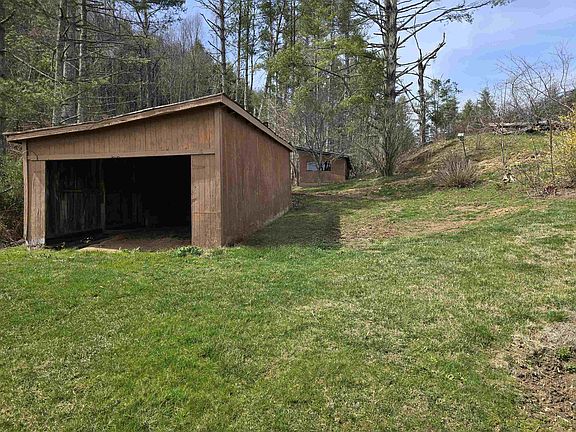 5th image of 1348 Delhart Rd