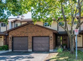 78 Clarkson Cres, Ottawa, ON K2L3E2