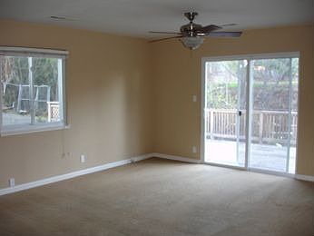 5th image of 710 Wyoming St