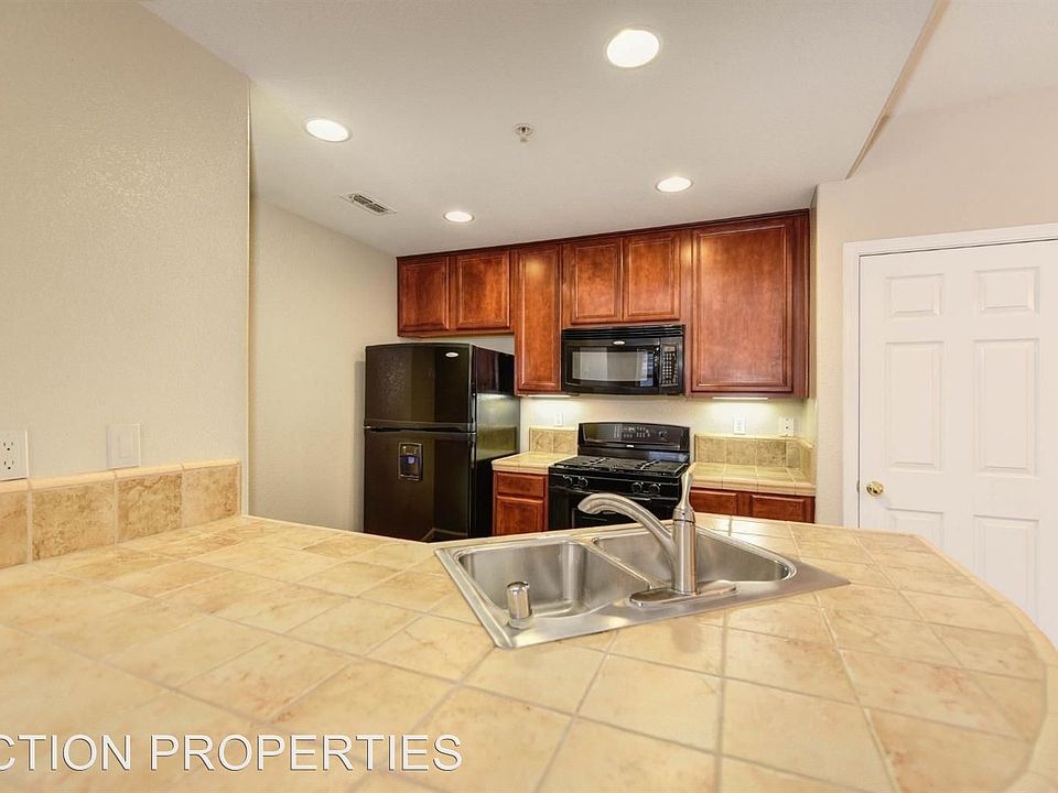 1st image of 6521 Hearthstone Cir APT 521