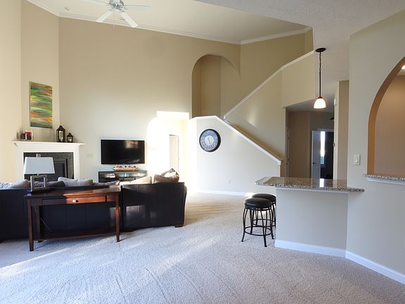 3rd image of 845 Maridon Ct