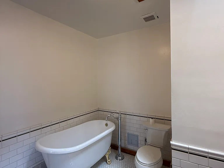 2234 W Adams Blvd #3 — Photo 12