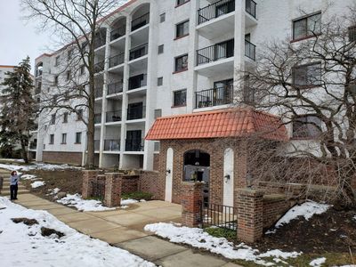 475 Plum Creek Dr APT 205, Wheeling, IL, 60090