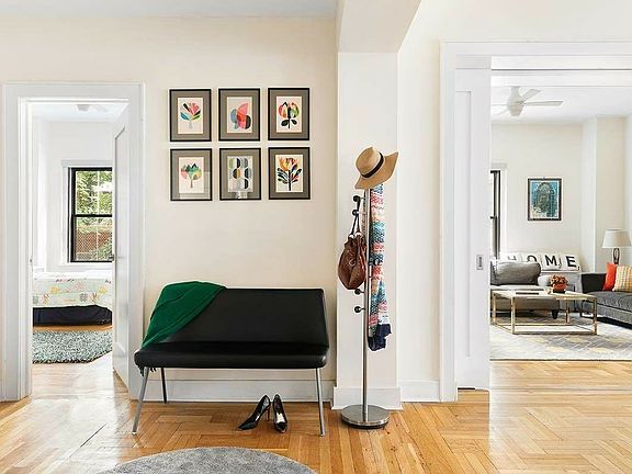 3rd image of 50 Plaza St E APT 1C