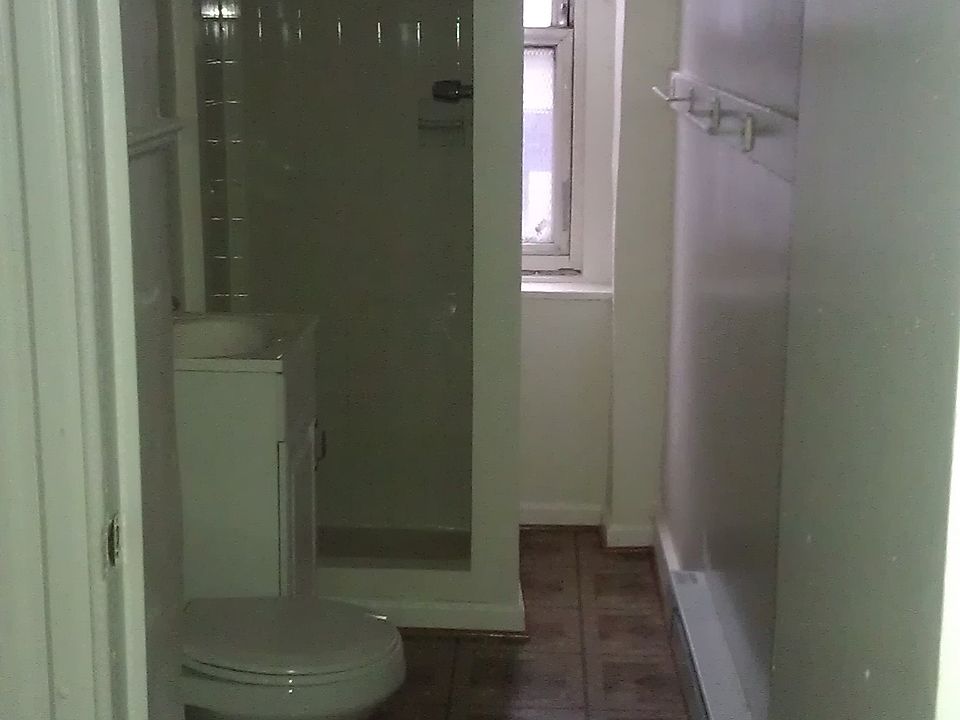 2nd image of 1205 Saint Paul St