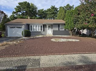 10 Littleton Rd, Toms River, NJ 08757