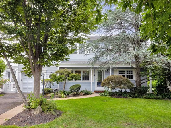 44 Nassau Road, Massapequa, NY 11758