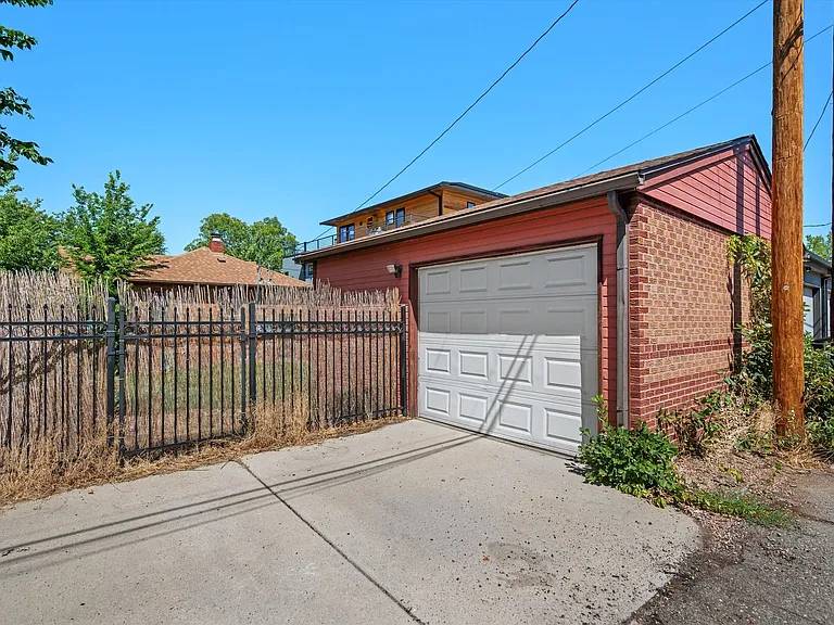 1644 S Grant St — Photo 28