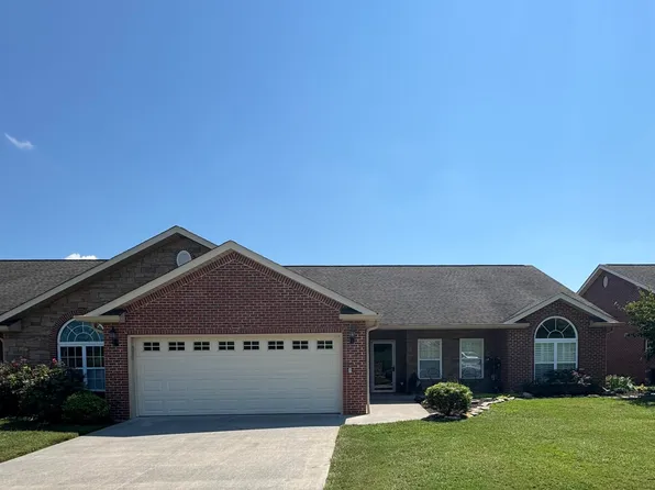 2704 Manassas Dr #2, Maryville, TN 37804