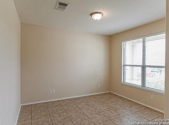 5th image of 100 Gatewood Lk