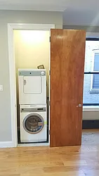 Rented by R New York