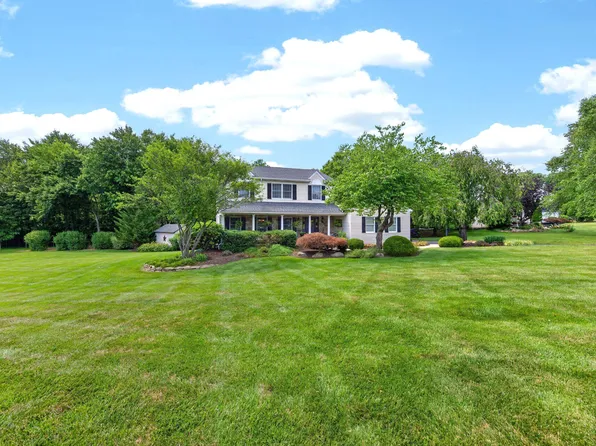 51 Ramblewood Dr, Glenmoore, PA 19343