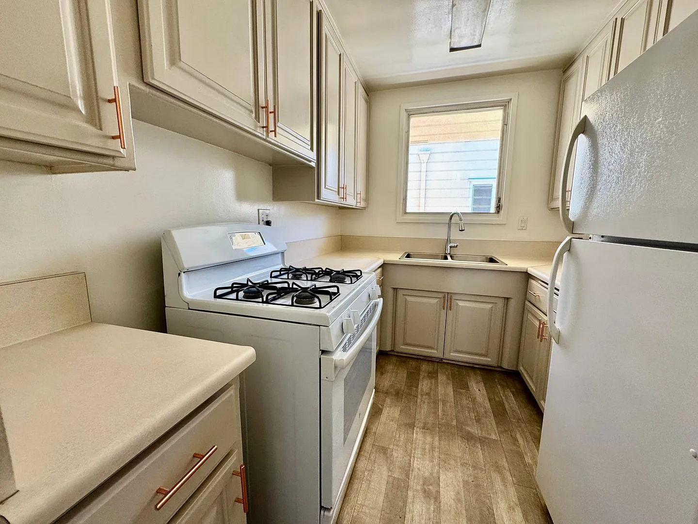 333 S Rexford Dr Lease Only (In Progress) — Photo 4