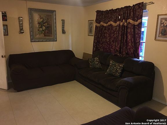 3rd image of 3134 Darby Blvd