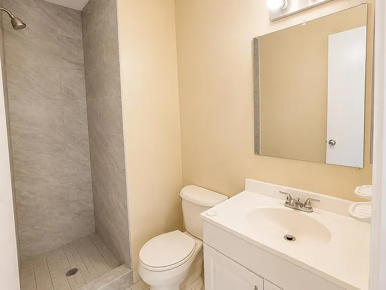 4125 Woodside Dr #1-4 — Photo 22