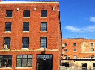 427 Pershing Ave, Davenport, IA 52801